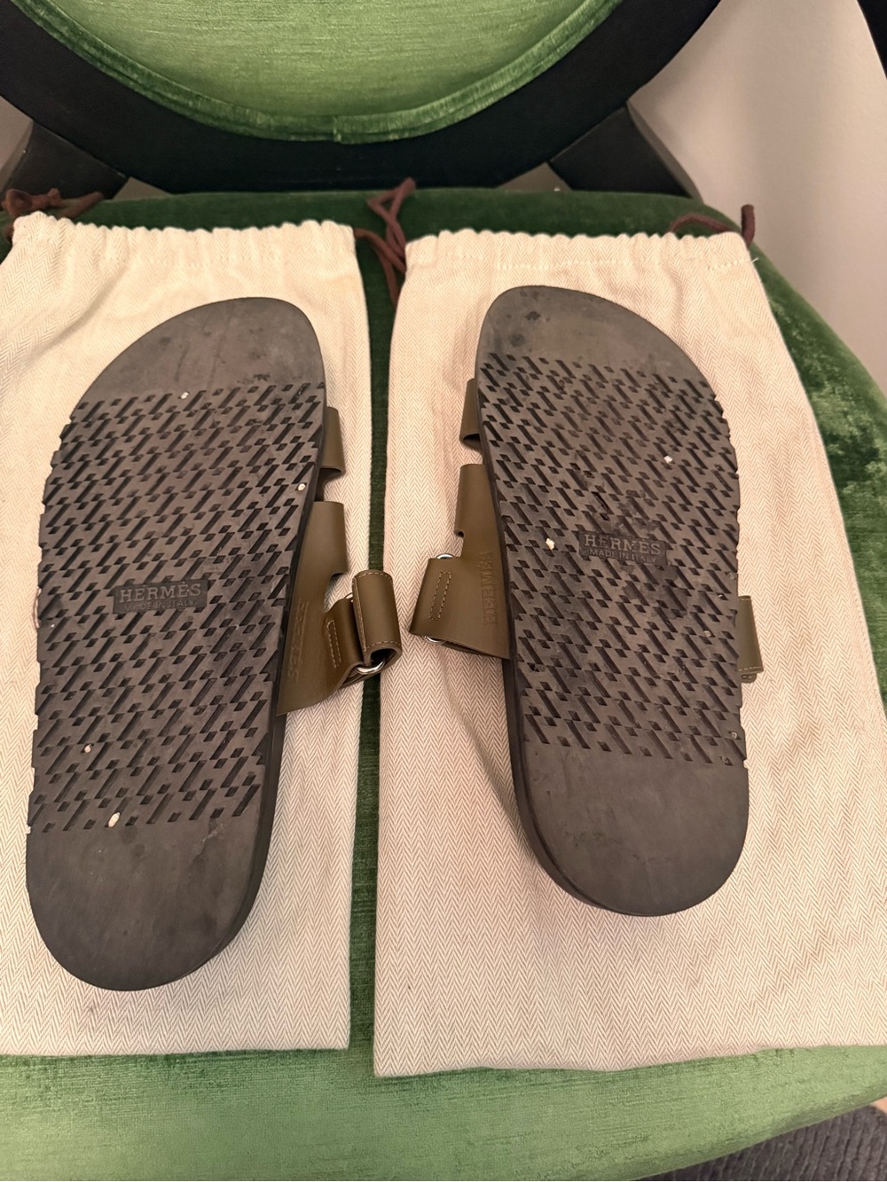 Hermès Chypre Leather Sandals - Picture 5 of 7